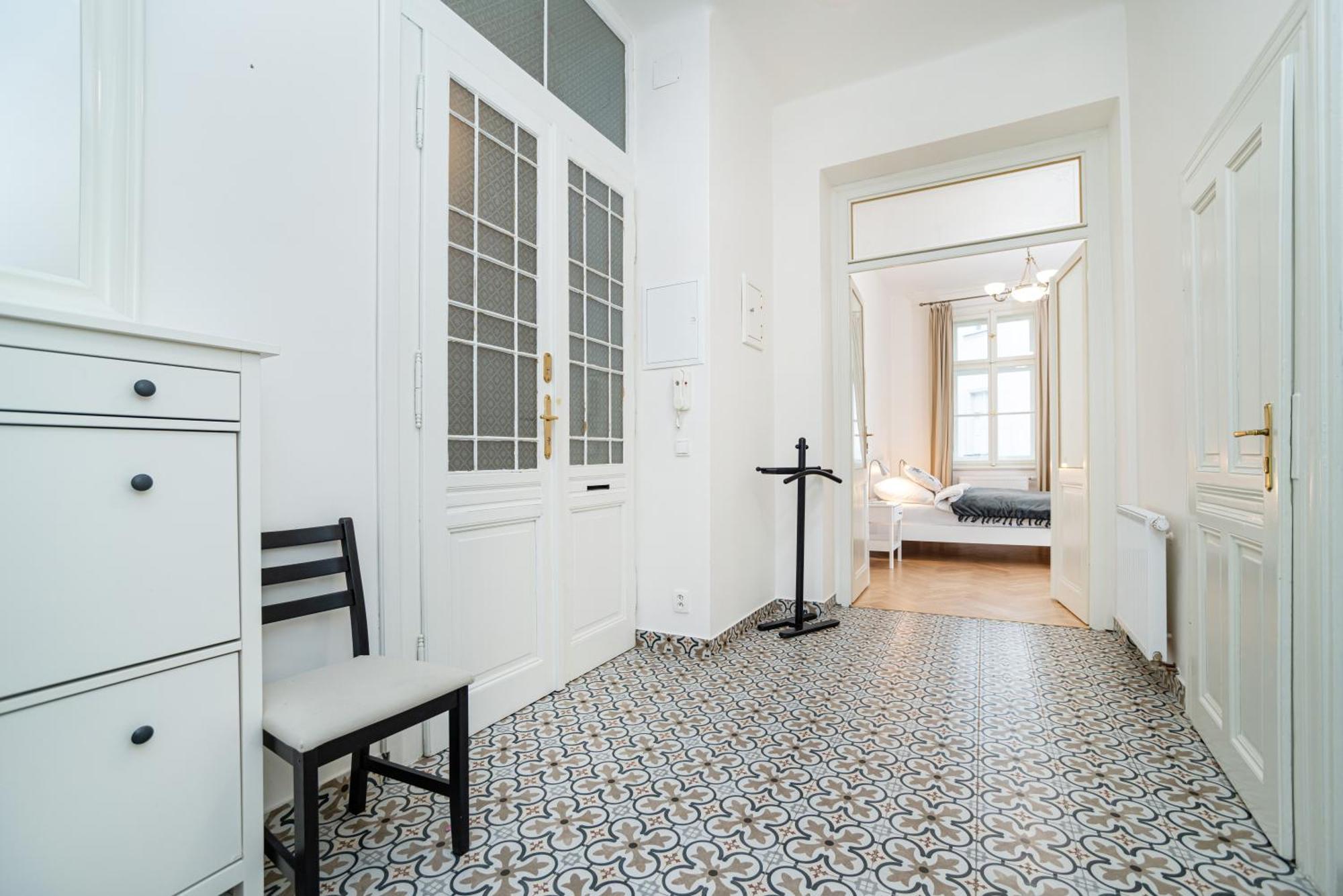Quiet Apartment In The Old Town Прага Екстериор снимка