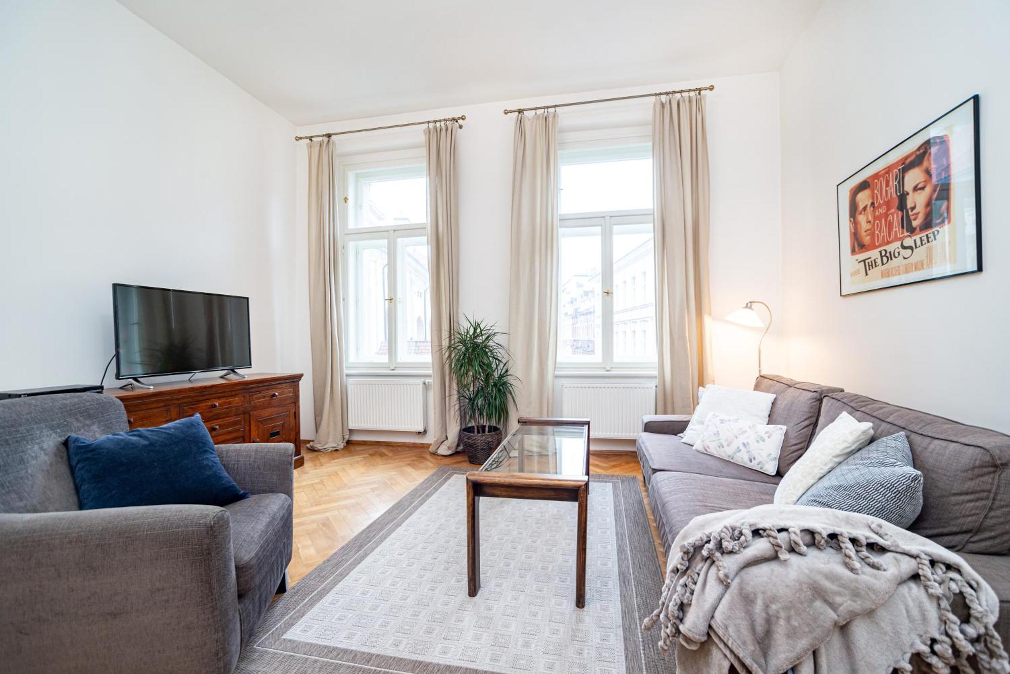 Quiet Apartment In The Old Town Прага Екстериор снимка